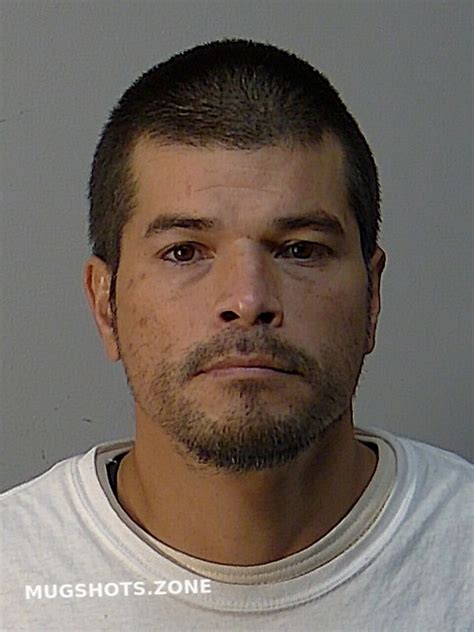 VICTOR FLORES 12 28 2022 Lake County Mugshots Zone