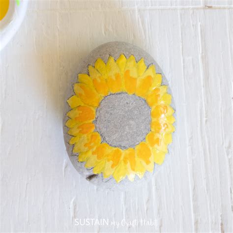 How to Paint Sunflower Rocks in a few Easy Steps – Sustain My Craft Habit