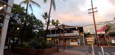 PHOTOS: Front Street In Lahaina, Maui, Hawaii 12/30/2020 - Maui Happy Hours