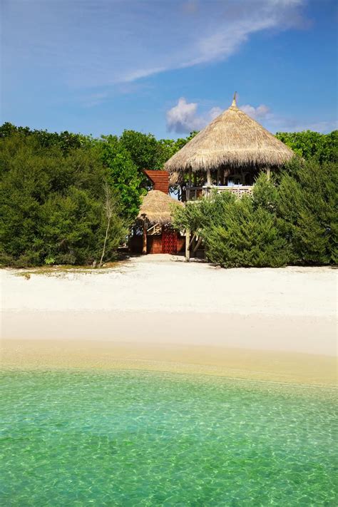 17 Dream Island Resorts in the Maldives | Maldives, Tropical house ...