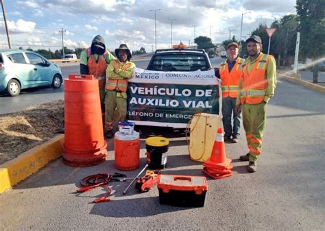 BRINDA SICT AUXILIO VIAL A VIAJEROS DURANTE EL PERIODO VACACIONAL