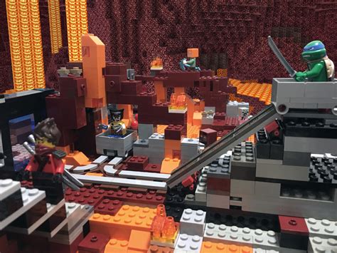 how to make a powered track in minecraft 1