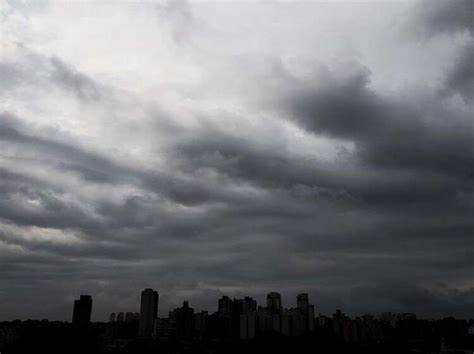 Aumenta O Risco De Chuva Forte Em SP No Fim De Semana