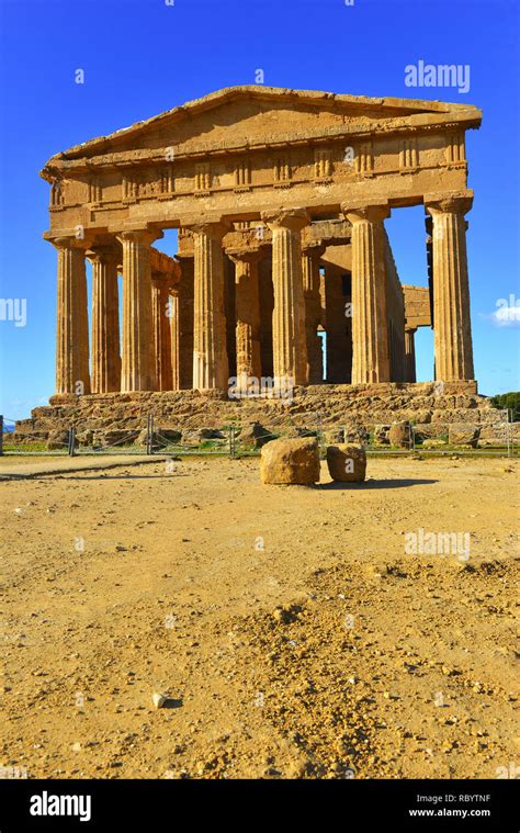 Ancient Greek Temples in Agrigento Sicily Stock Photo - Alamy