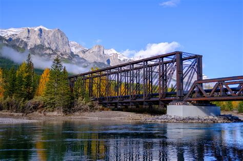 13 EASY Walks in Canmore the Whole Fam Can Enjoy!