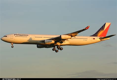 RP C3432 Airbus A340 313X Philippine Airlines Thomas Loh Y H