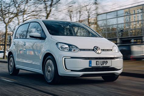 Volkswagen e-Up Review 2024 | What Car?