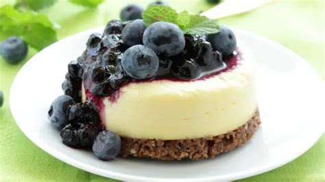 Delicious And Easy Mini Springform Pan Cheesecake Recipe For 2