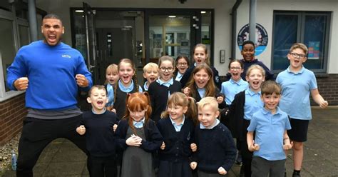 Zack Steel George From Gladiators Visits Anlaby Primary School