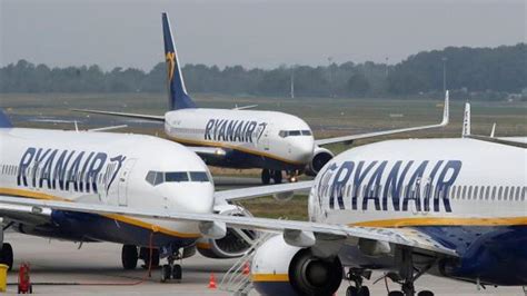 La sentencia contra Ryanair en Lavacolla no cambiará nada para sus 75