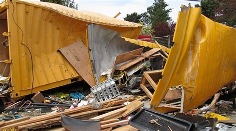 Warning issued about safety of shipping containers - Vancouver Is Awesome