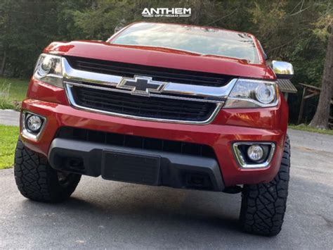 Chevrolet Colorado Wheel Offset Aggressive Outside Fender