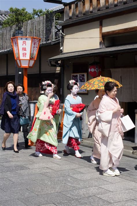 Geisha Group In A Kyoto Street Editorial Stock Image Image Of Girls