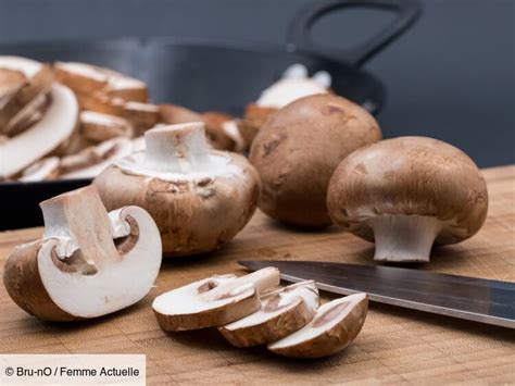 Comment Nettoyer Plucher Et Pr Parer Des Champignons Femme