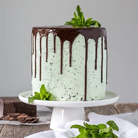 Mint Chocolate Chip Cake