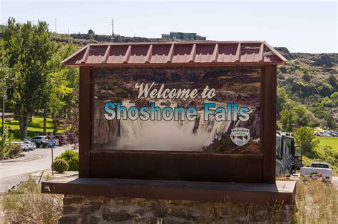 Shoshone Falls