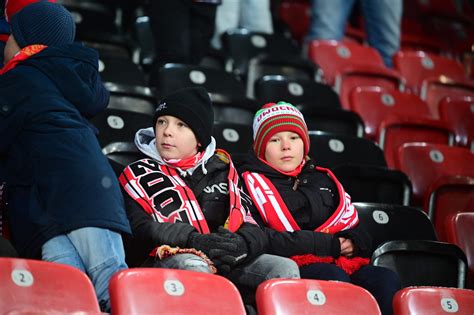 Doping kibiców podczas meczu Widzew Łódź Radomiak Radom ZDJĘCIA