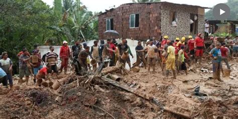 Video Intensas Lluvias Provocaron Al Menos 34 Muertos En El Nordeste