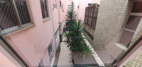 Apartamento Na Rua Leite Leal Laranjeiras Em Rio De Janeiro Por R