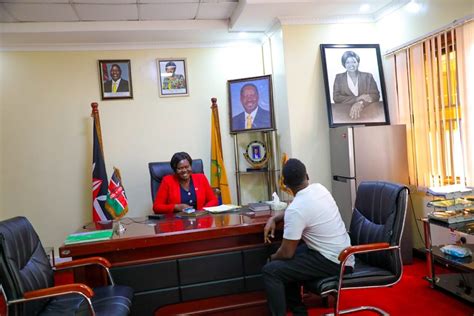 Homa Bay Governor Gladys Wanga hangs Raila Odinga’s photo in her office ...