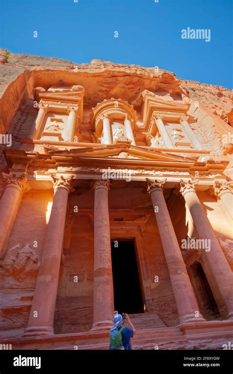 Jordan Al Khazneh The Treasury Petra Stock Photo Alamy