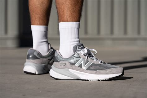 Cut in half: New Balance 990 v6 Review (2024) | RunRepeat