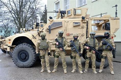 Polish Special Forces Received MRAP Vehicles From The United States