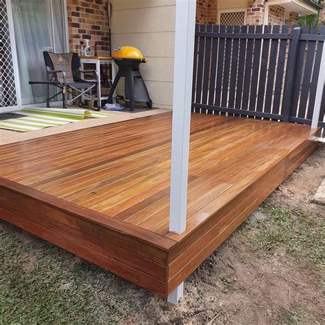 Spotted Gum Deck Town House