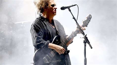 Robert Smith Vocalista De The Cure Confirma Su Regreso A México