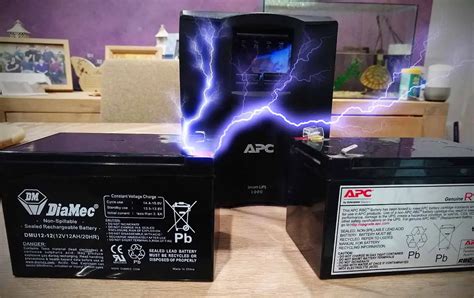 How to Fix an APC Smart-UPS 1000 that is Beeping. Battery Replacement Procedure. - Not Sealed