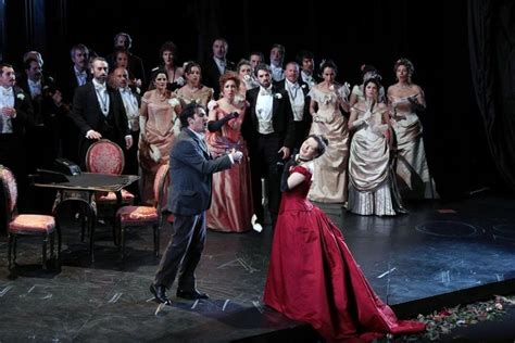 LA TRAVIATA De GIUSEPPE VERDI En El Teatro Real Madrid Es Teatro