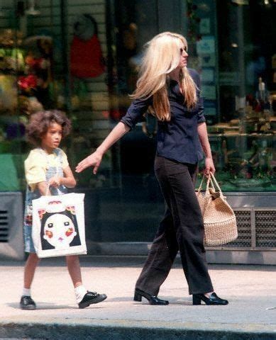 Pin By Shelly W On Forever Fashion Carolyn Bessette Kennedy Carolyn