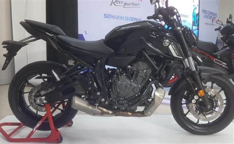 Kekurangan Yamaha Mt Naked Otodrift