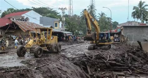 Indonésie Le bilan des inondations porté à 44 morts