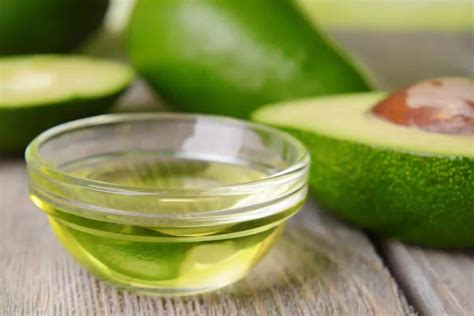 Aceite De Aguacate Para Tu Piel Es Bueno Beneficios Y Usos La