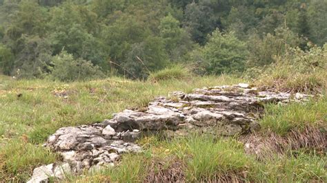 Casse Cailloux Dans Le Massif Jurassien Le Dispositif Du Doubs Pourrait Inspirer Le Jura Le