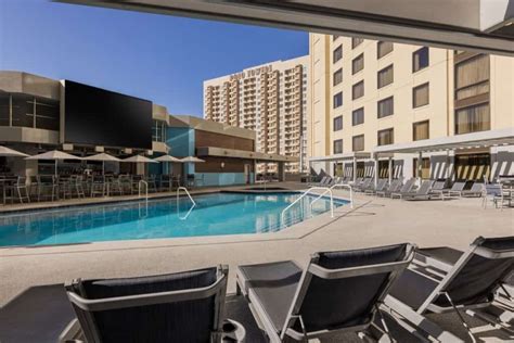 Marriott Grand Chateau Pool: Hours and Amenities - Midlife Miles