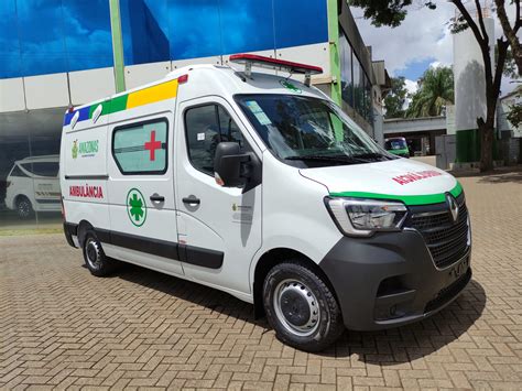 RENAULT MASTER L2H2 AMBULÂNCIA UTI TIPO D Bellan Multimarcas