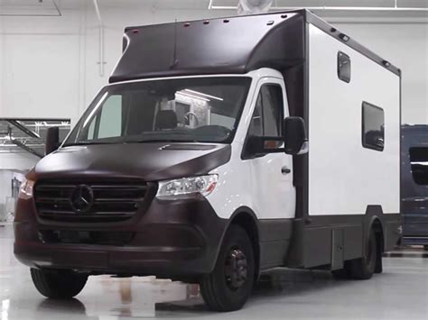 Advanced RV Unveils Class B Mercedes Benz Sprinter Based