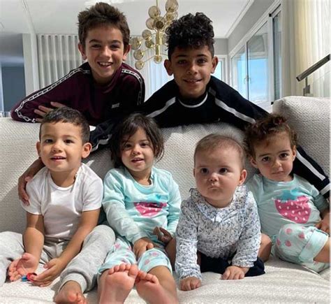 Ronaldo As A Kid Cristiano Ronaldo Children 5 Fast Facts You Need To