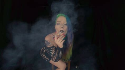 Darkroom Smoke Vr Porn Video Vrporn