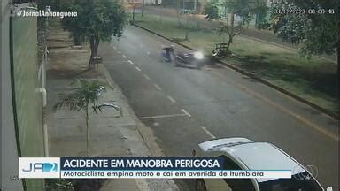 Ja Edi O Motociclista Empina Moto E Cai Em Avenida De Itumbiara