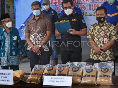 BNN BANTEN GAGALKAN PENYELUNDUPAN 6 KG SABU ANTARA Foto