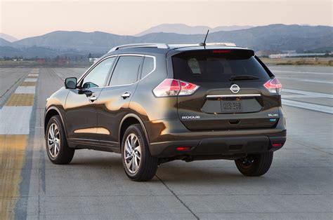 2014 Nissan Rogue First Drive Automobile Magazine