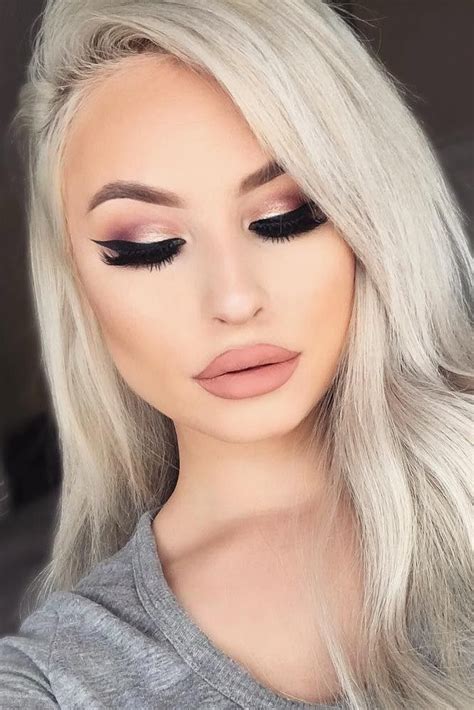 45 Top Rose Gold Makeup Ideas To Look Like A Goddess Rose Gold Eye