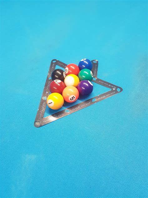 Are these genuine Aramith Premiers? : r/billiards
