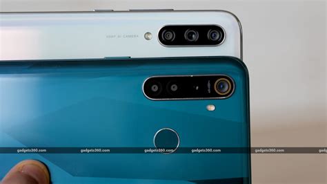 Realme 5 Pro Vs Xiaomi Mi A3 Camera Comparison Xiaomi With 5 Cameras