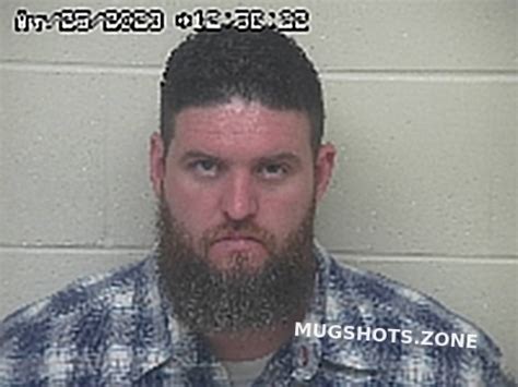 ROBERTSON MICHAEL DUSTIN 04 25 2023 Scioto County Mugshots Zone