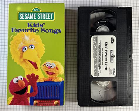 Sesame Street – Kids’ Favorite Songs (VHS, 1999) – GeekGearStore