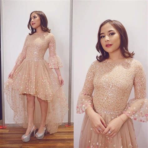 Style Kondangan Dengan Tema Warna Nude Pancarkan Keanggunan